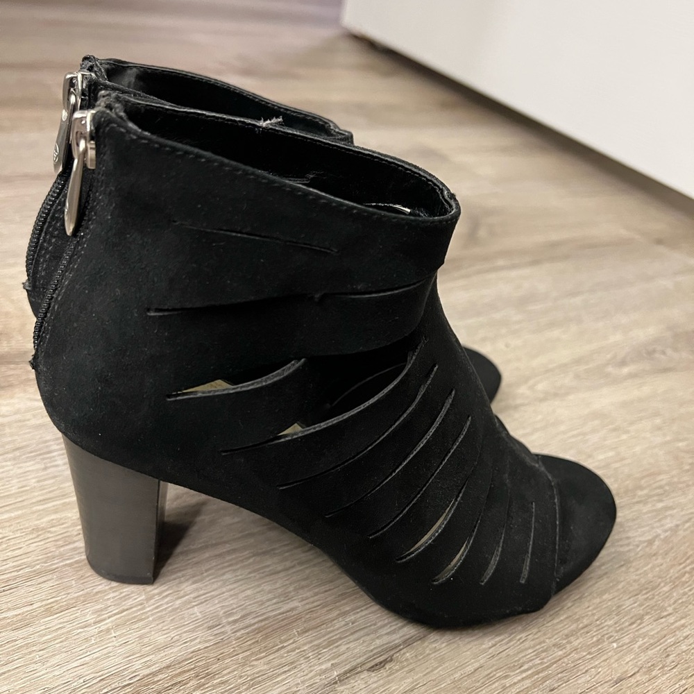 Adrienne Vittadini Booties